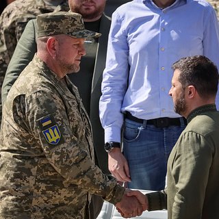 На Украине заявили об обострении конфликта между Зеленским и Залужным