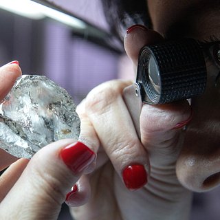 Белоруссия нашла конкурента России в сфере закупок алмазов