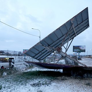 Власти Крыма заявили о небывалом масштабе разрушений после урагана