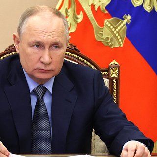 Путин назвал предательством попытки расколоть общество в России