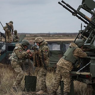 На Украине признали огромный дефицит военных