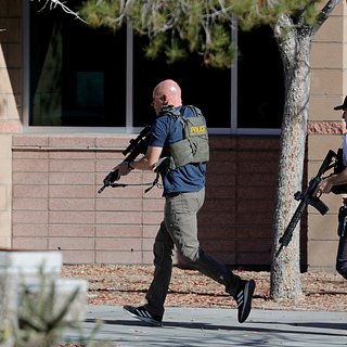 В результате стрельбы в университете Лас-Вегаса погибли три человека