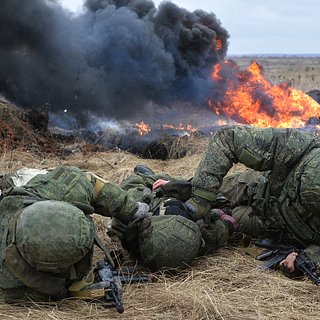 Тяжелораненые бойцы России и Украины 10 дней помогали друг другу в серой зоне