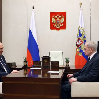 Путин поблагодарил Зорькина за работу Конституционного суда