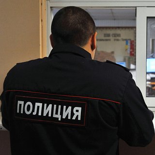 Испугавшаяся за мобилизованного мужа россиянка отдала гадалке миллион рублей