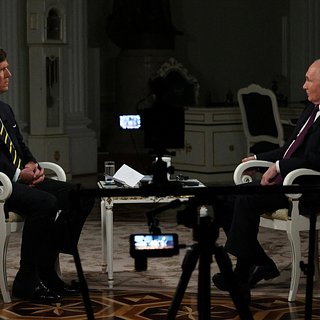 В США заявили о растущей популярности Путина после интервью Карлсону