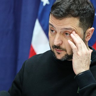 Зеленский описал реакцию Киева на возможный отказ США от помощи Украине