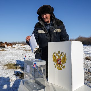 В России началось досрочное голосование на президентских выборах