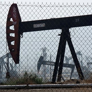 В США предложили ужесточить запрет на покупку своей нефти Китаем