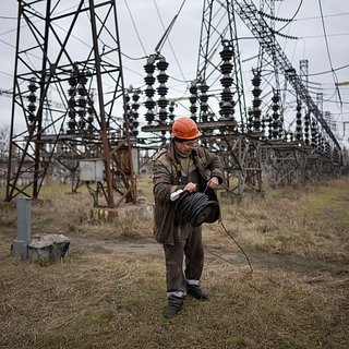 В украинском городе вновь ввели графики аварийных отключений электричества