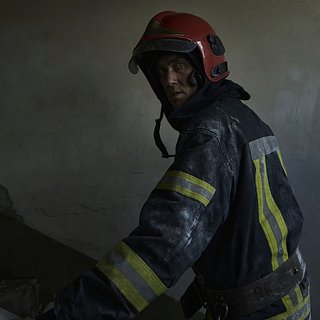 На Украине сообщили о трехдневной борьбе с пожаром в порту под Одессой