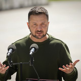 Зеленский прокомментировал нападение на премьера Словакии