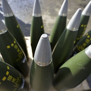 Латвия решила открыть производство снарядов калибра 155 миллиметров