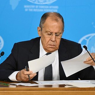Лавров высказался о критиках договора России и КНДР