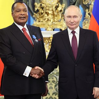 Путин угостил президента Конго пельменями на завтрак