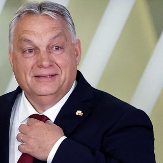 Орбан прилетел в Россию